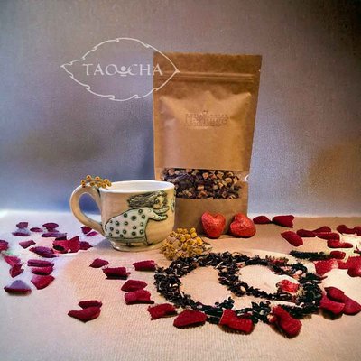 Подарунковий набір чашка "Перше кохання" + чай серце gf014 фото